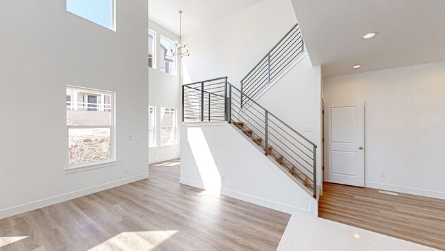 Building Photo - New Townhome For Rent in Highridge Mountai...