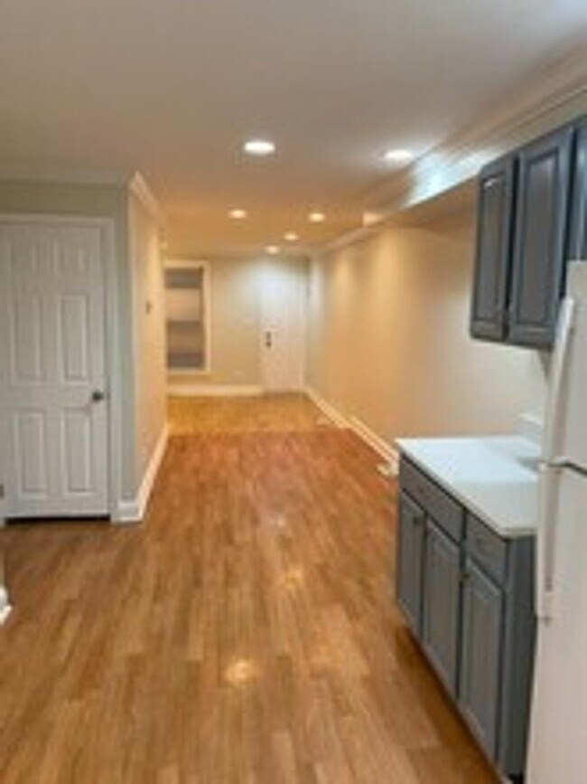 Building Photo - Historic Row Home in Pig Town - Downtown Baltimore Living at its Best