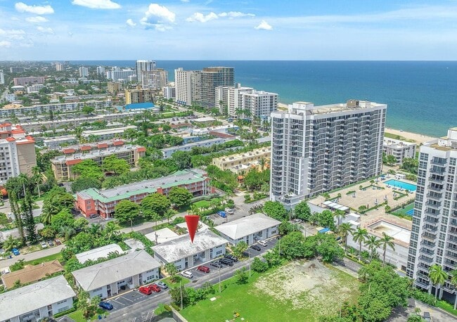 Building Photo - 3213 Colony Club Rd