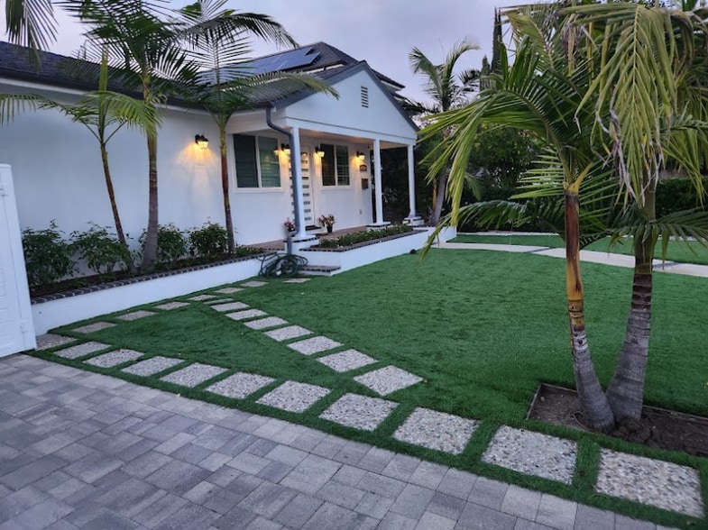 Primary Photo - 4537 Katherine Ave