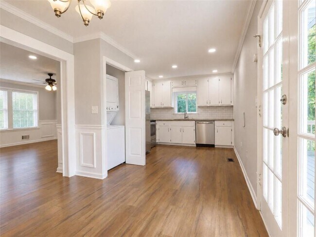 Building Photo - 3386 Trickum Rd