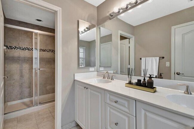 Building Photo - 5830 Monterra Club Dr