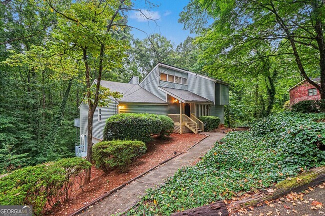 Building Photo - 500 Hickory Hills Trail