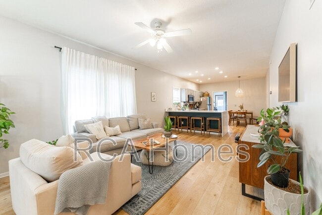 Building Photo - 2322 N Talbott St