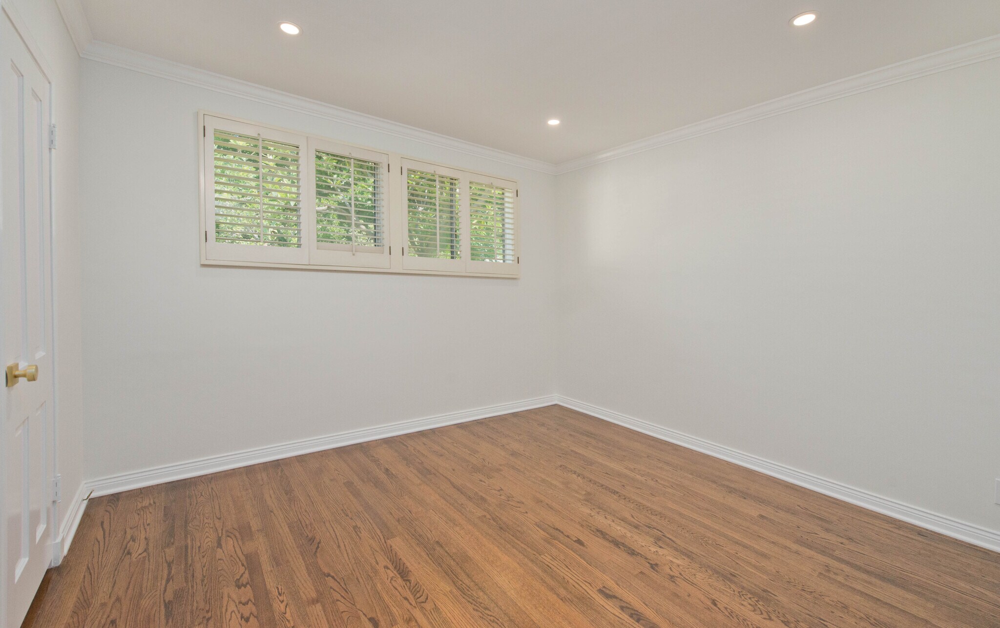 Building Photo - 4722 Forman Ave