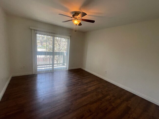 Building Photo - Completely Remodeled 3 Bedroom in San Diego!! Water/Trash Included