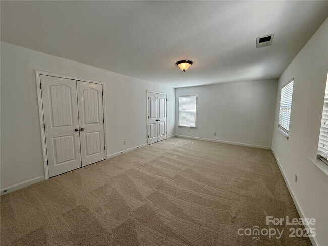 Building Photo - 17326 Caldwell Track Dr