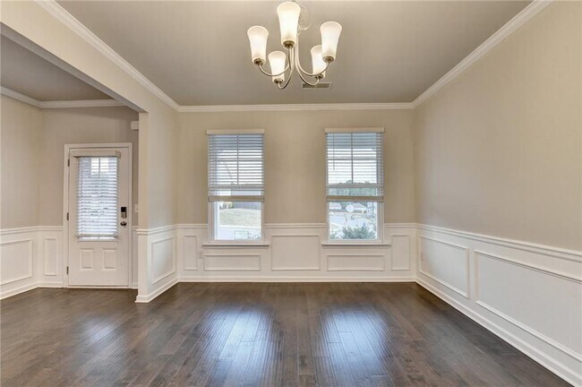 Building Photo - 461 Paxton LN
