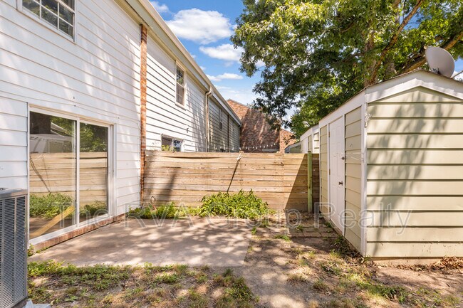 Building Photo - 10080 Purcell Rd