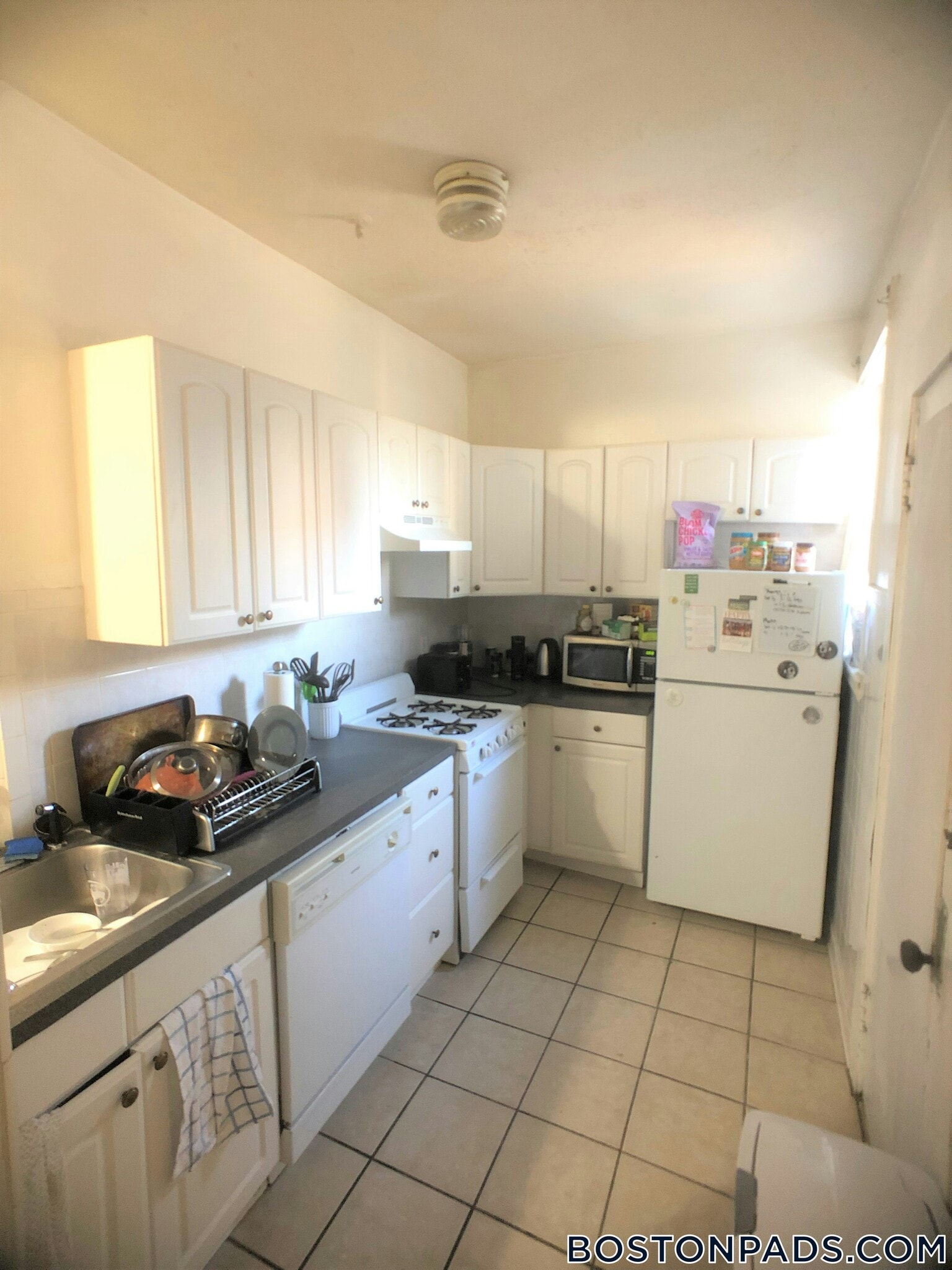 Building Photo - 316 St Paul St