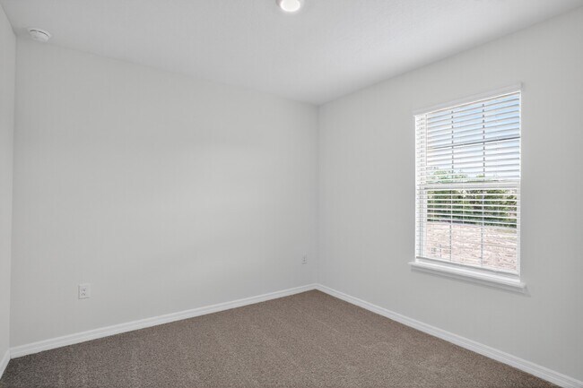 Building Photo - 18034 Cider Ml Ln