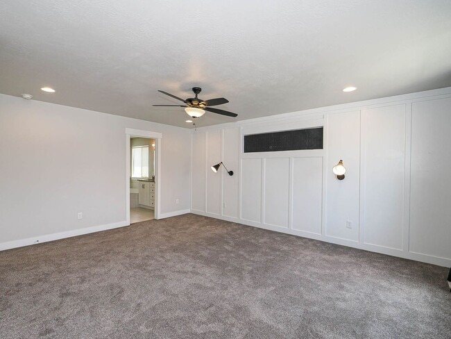 Building Photo - 69 S Serrata Ln