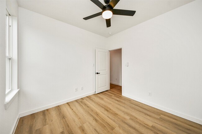 Building Photo - 5201 Fairchild St