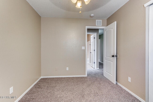 Building Photo - 11328 Bullseye St