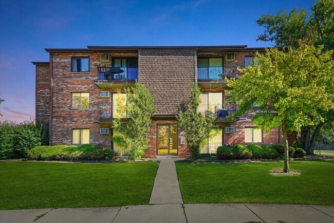 Building Photo - 7305 Tiffany Dr
