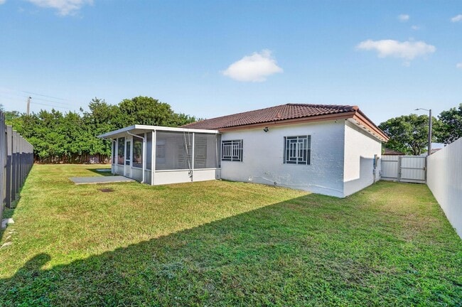 Building Photo - 14264 SW 289 Ter