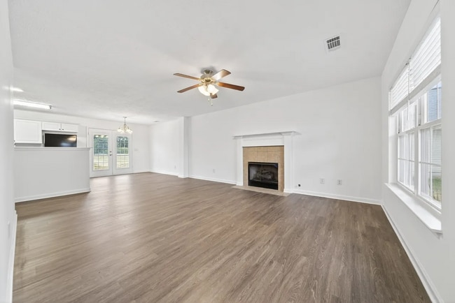 Building Photo - 1036 Monticello Pl