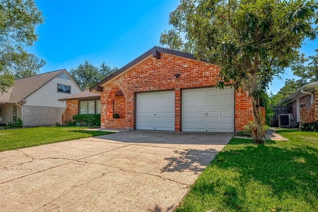 Building Photo - 810 Richvale Ln