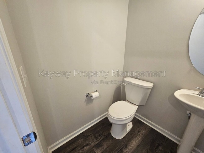 Building Photo - 6064 High Top Ln