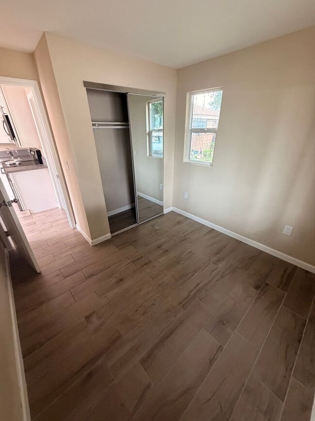 Building Photo - 8570 Via Norte Dr