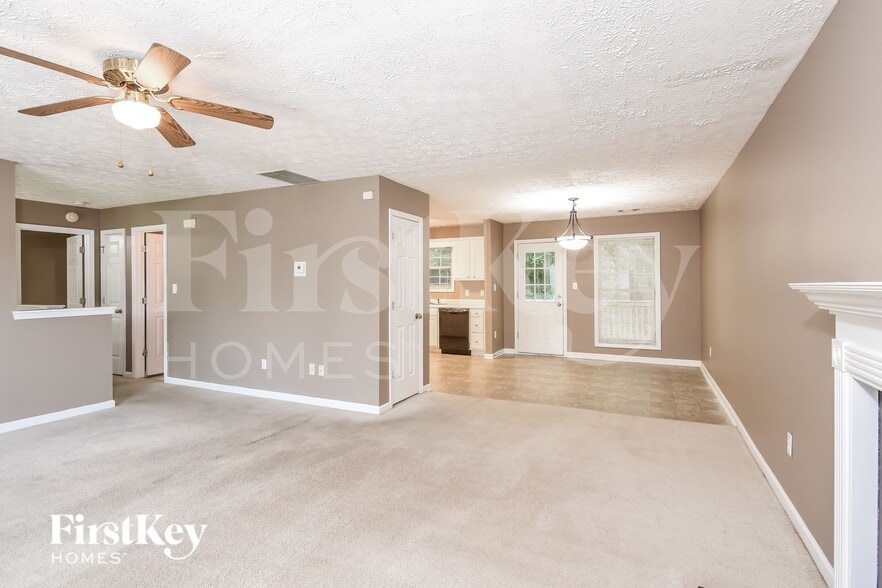Building Photo - 2248 Lake Ranch Ct