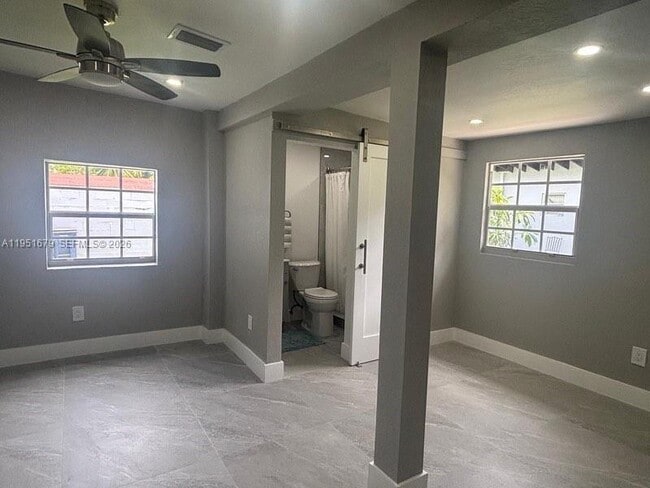 Building Photo - 13025 NW 2nd Ave