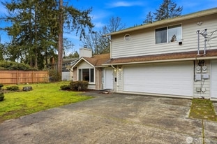 Building Photo - 7522 64th Ave W