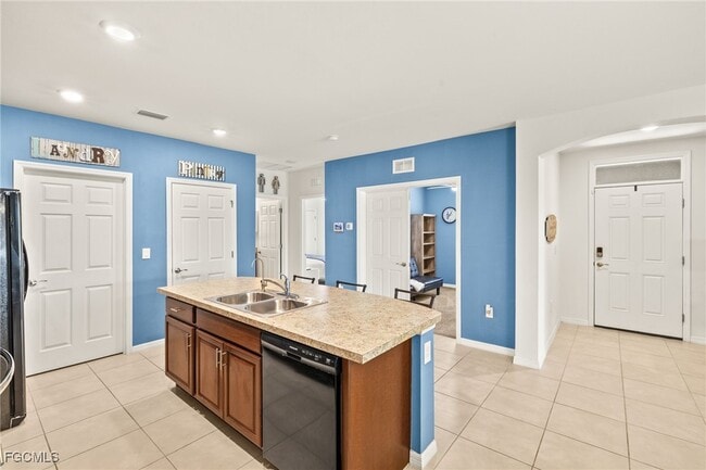 Building Photo - 10733 Crossback Ln