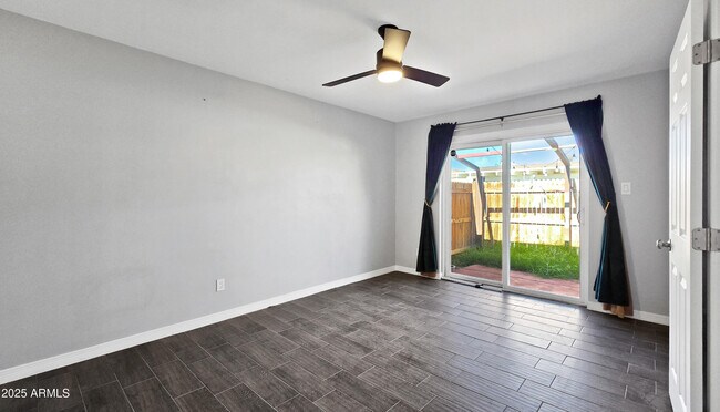 Building Photo - 6739 N 16th St