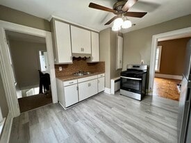 Building Photo - 251 Fayette St