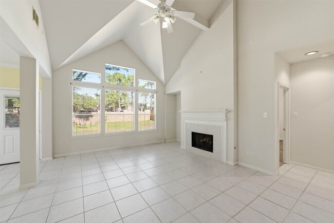 Building Photo - 22314 Ivy Stone Ct