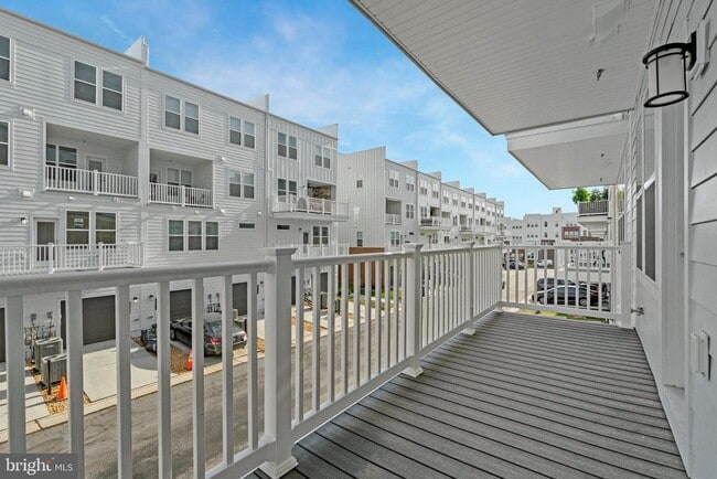 Building Photo - 19826 Lavender Dust Sq