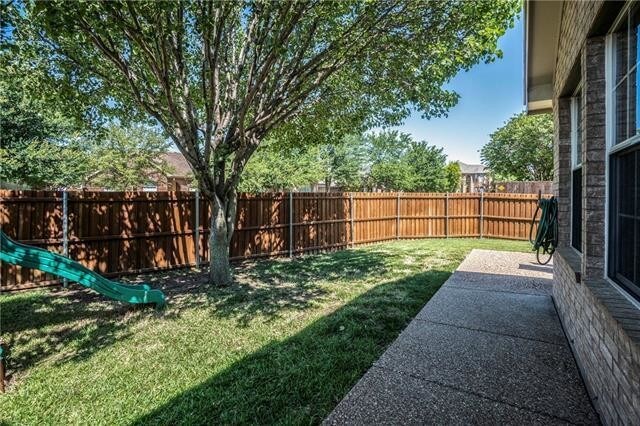 Building Photo - 11186 Newberry Dr