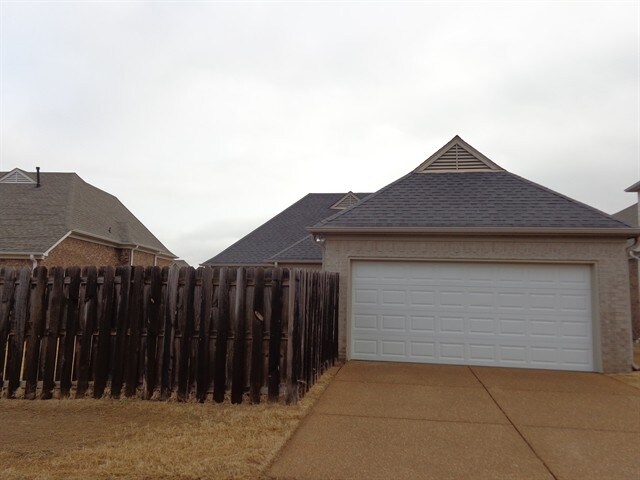 Building Photo - 5797 Savannah Pky