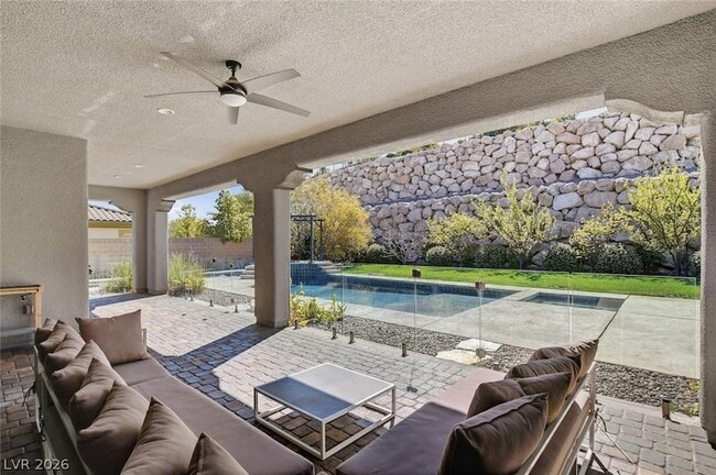 Building Photo - 11 Grand Masters Dr