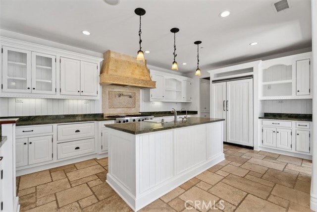 Building Photo - 26509 Via Sacramento