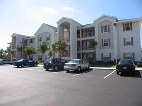 Building Photo - Condominium for Rent in Cape Coral. 2bed/2bath . Zip code 33990