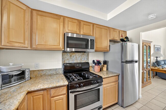 Building Photo - 82239 Waring Way