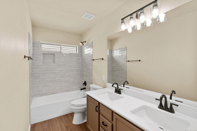 Building Photo - 10802 Winter Creek