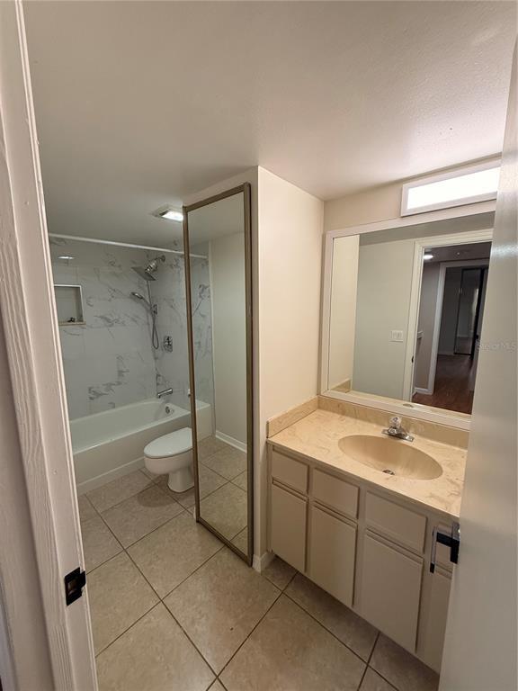 Building Photo - 5279 Coral Ct