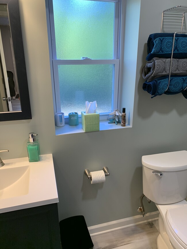 Bath with shower - 70 W Highland Rd