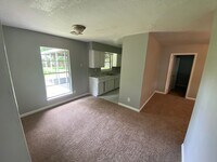 Building Photo - 7634 Claiborne St