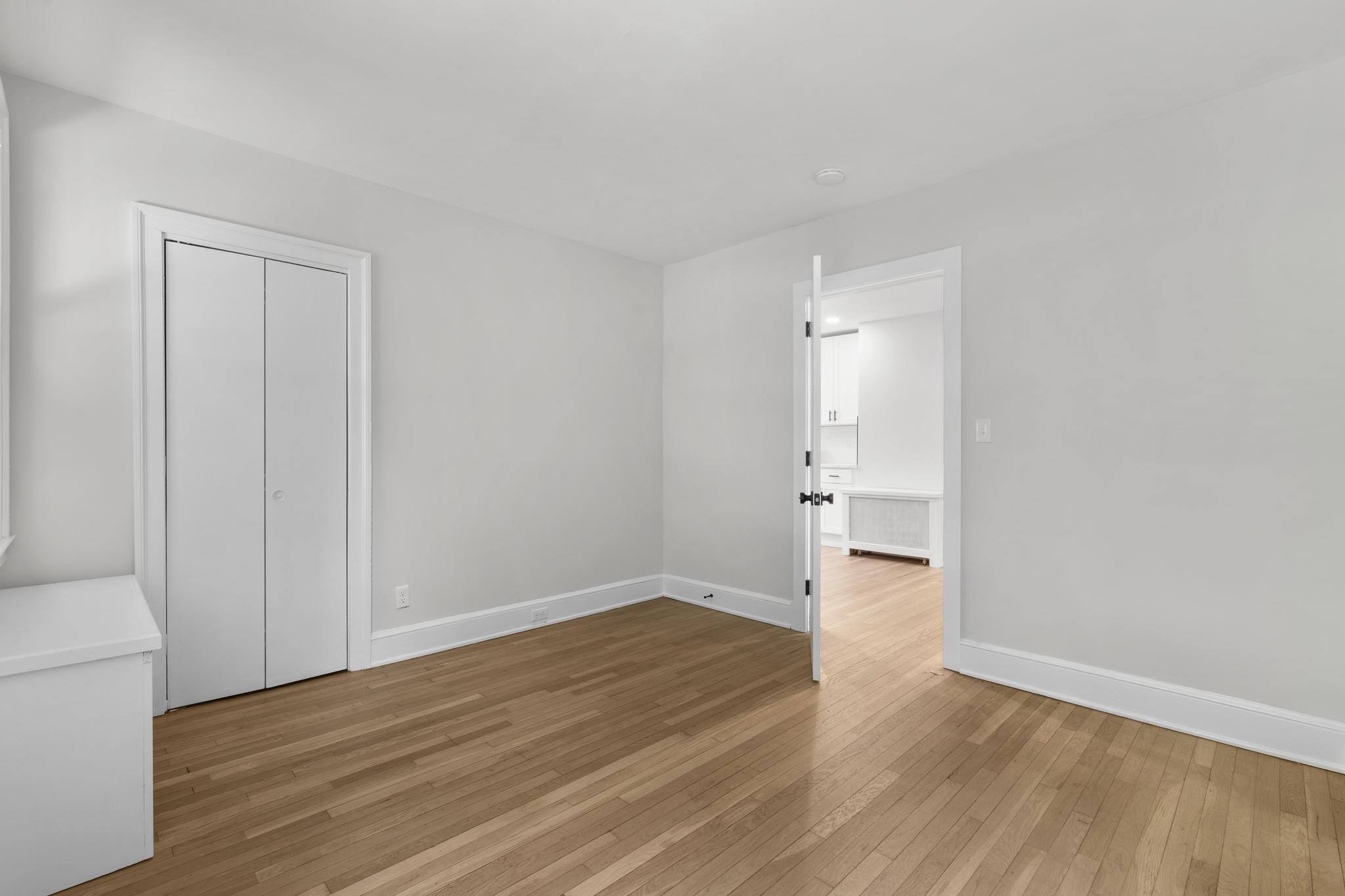Building Photo - 1070 Whitney Ave