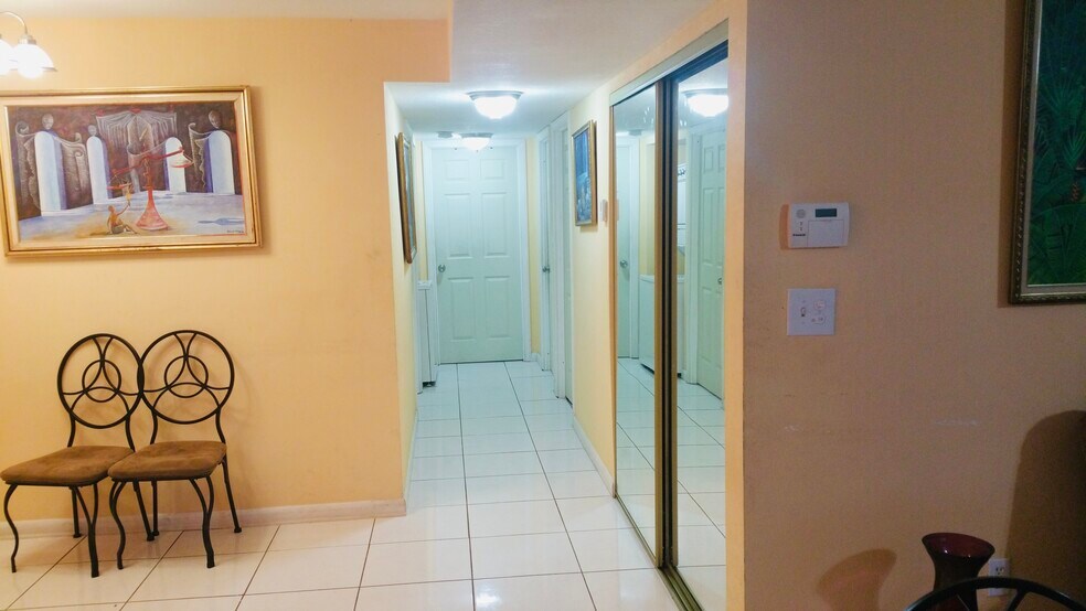 Building Photo - 410 NW 214th St