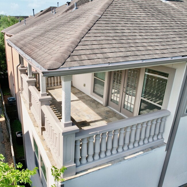Building Photo - 4020 Childress St