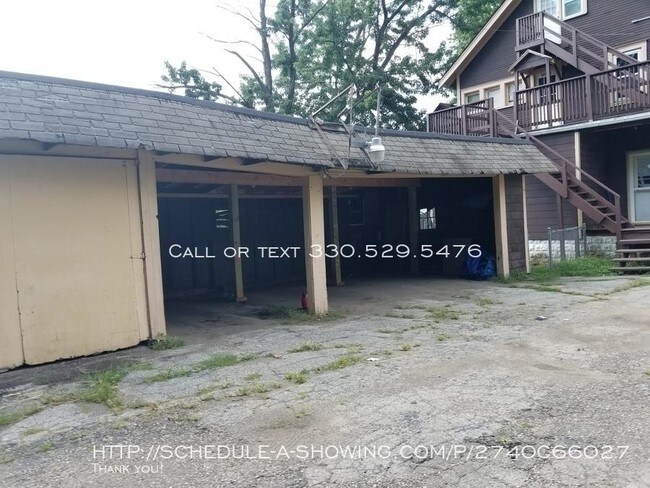Building Photo - 3 bedroom in Akron OH 44311