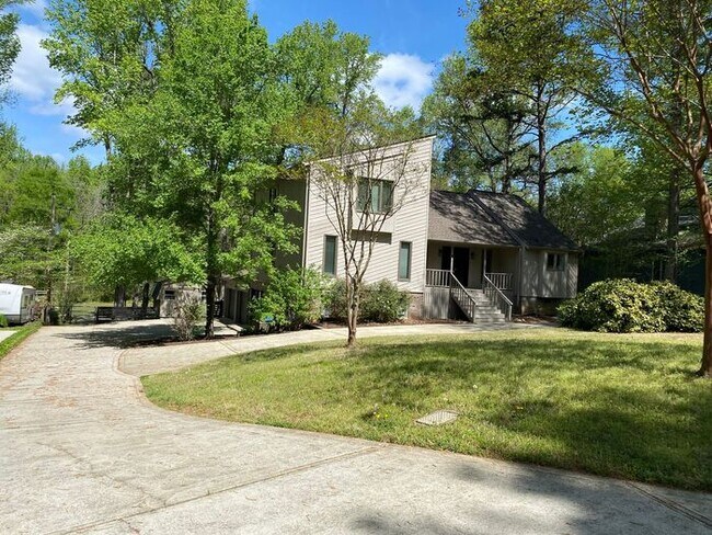 Building Photo - Spacious 4-Bedroom Mint Hill Retreat with Fireplace, 2-Car Garage & 3,600+ Sq Ft