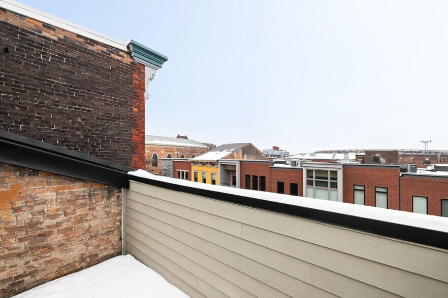 Building Photo - 1510 Race St