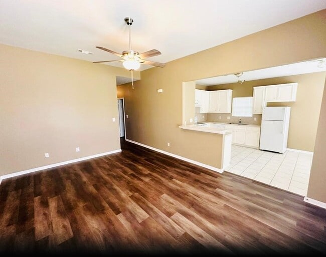 Building Photo - 9518 Ashville Dr