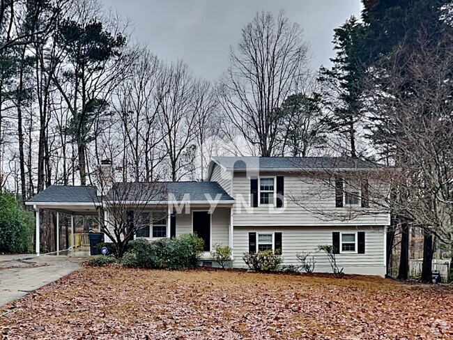 Building Photo - 2770 Pine Log Way